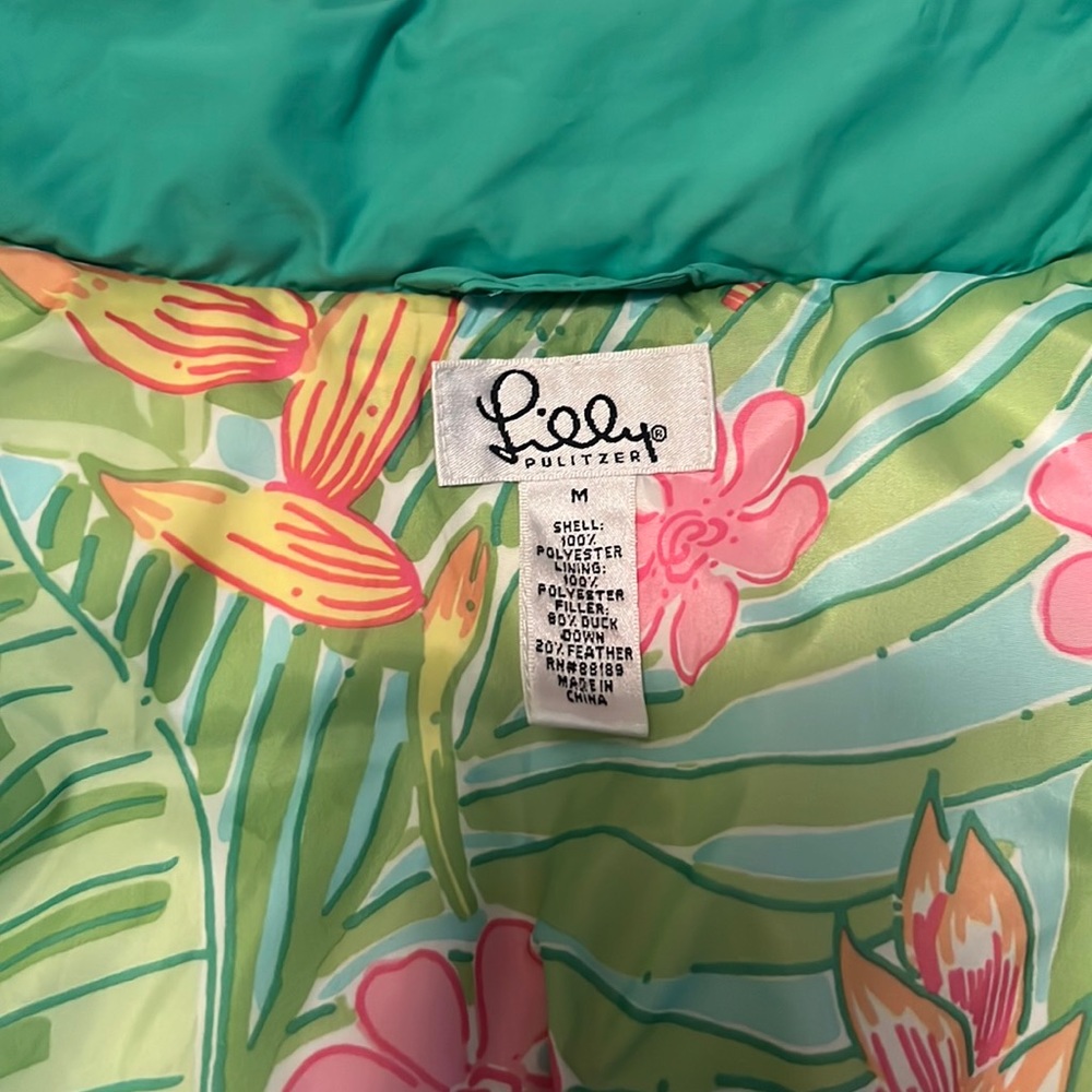 Lilly Pulitzer. M. Green puffy vest.